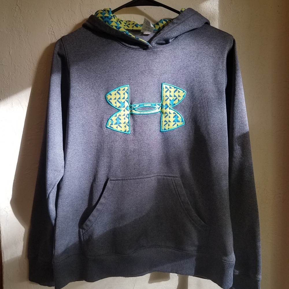 Under Armour Sweatshirt